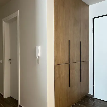 Grey25 Apartamento Vlorë