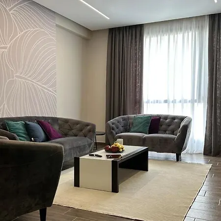 Grey25 * Vlorë